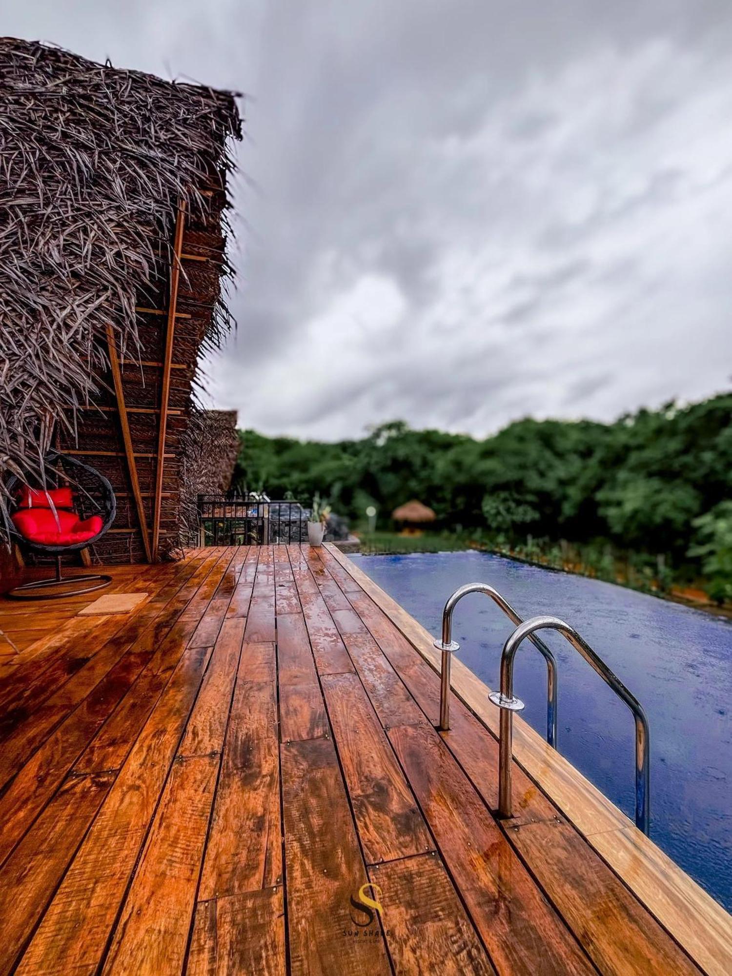 Habarana Tree House Ambasewana Resort Exterior photo